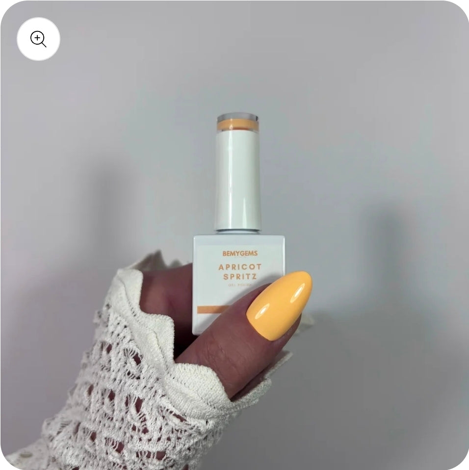 Apricot Spritz