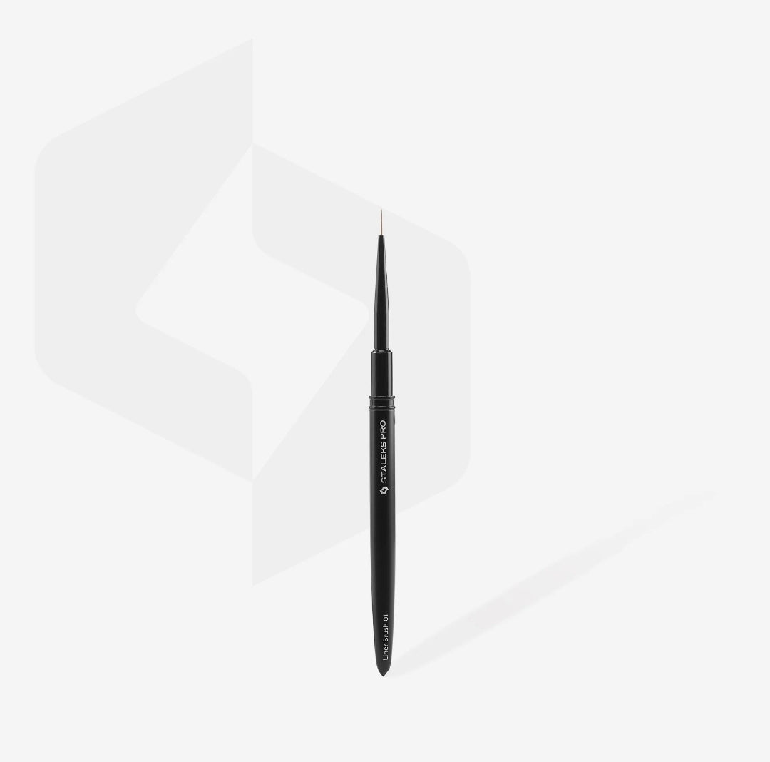 Staleks Expert 01
Pince liner, largeur 1 mm / longueur 7 mm